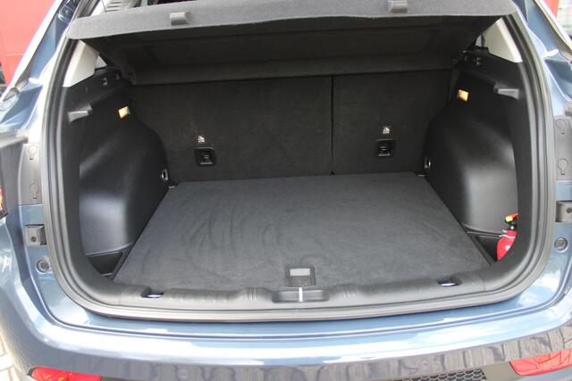 Jeep COMPASS 1.3T LONGITUDE AUTOMAAT | NAVIGATIE | ACHTERUITRIJCAMERA | PARKEERSENSOREN | APPLE CARPLAY / ANDROID AUTO | LICHTMETALEN VELGEN | LED KOPLAMPEN | LED MISTLAMPEN | ADAPTIVE CRUISE CONTROL | KEYLESS ENTRY / START | DRAADLOOS TELEFOONLADER | CLIMATE CONTROL 