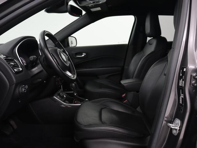 Jeep COMPASS 4xe 240 Plug-in Hybrid Elecrtic S | Stoelventilatie | Leder | Camera | Carplay | Keyless | Stoel & stuurverwarming | Navigatie | Xenon | 19'' lichtmetalen velgen | PHEV