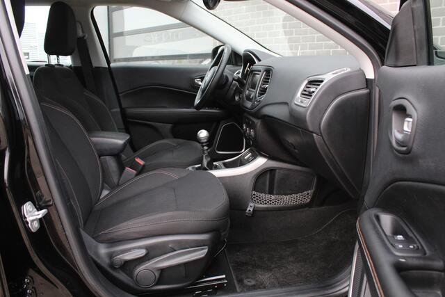 Jeep COMPASS 1.4 MultiAir Longitude / Trekhaak / N.A.P.