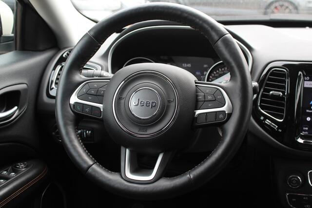 Jeep COMPASS 1.4 MultiAir Limited 4x4 / Camera / Leder / Keyless / 18'' / Navigatie / Beats / Elektr. stoelen / Stuur+Stoelverwarming / Cruise Control