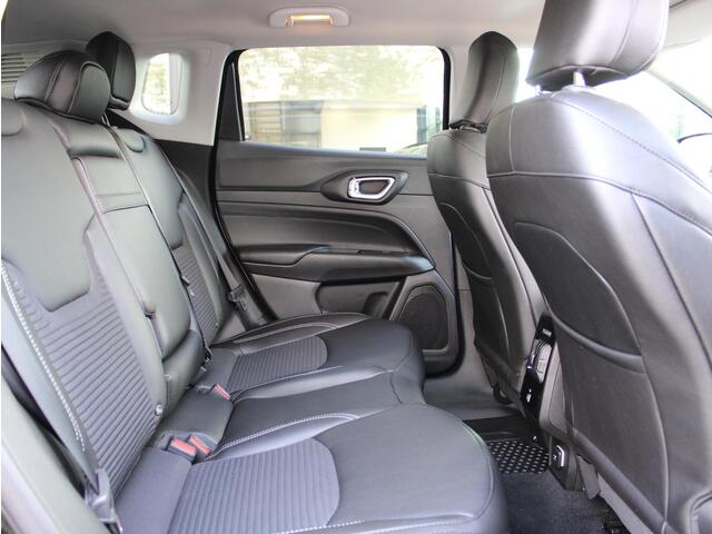 Jeep COMPASS 1.5T e-Hybrid Altitude Automaat | Navi / Camera / Stoelverwarming