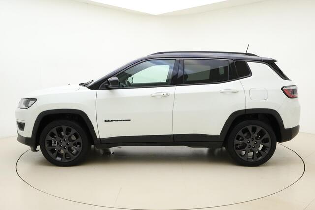 Jeep COMPASS 4xe 240 Plug-in Hybrid Electric S Automaat | Navigatie | Trekhaak | Climate control | Stoel & Stuurverwarming | Keyless | Zwart dak | Camera