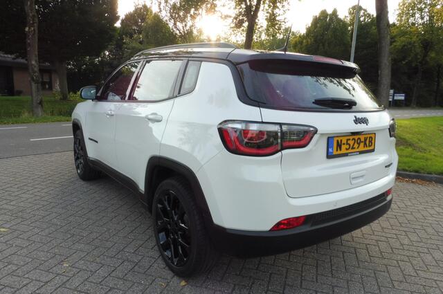 Jeep COMPASS 1.3T Night Eagle Liberty Edition in nieuwstaat navi camera