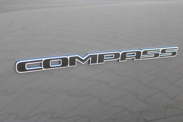 Jeep COMPASS 4xe 190 Plug-in Hybrid Electric Limited | Incl. 12 maanden garantie | Adaptieve cruise control | Climate control | Apple carplay/Android auto | Trekhaak | Parkeercamera |