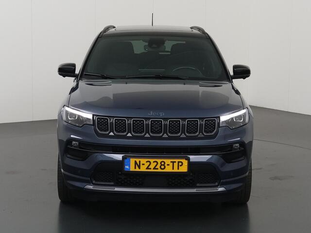 Jeep COMPASS 4xe 240 Plug-in Hybrid Electric S | Panoramadak | Navigatie | Parkeercamera | Stoelverwarming/Ventilatie | Keyless Go | Elektr. Achterklep |