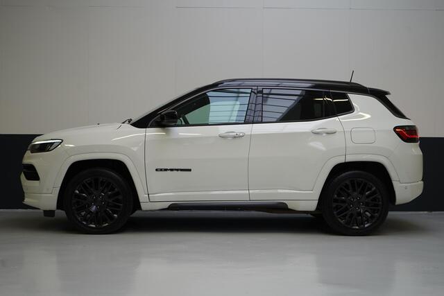Jeep COMPASS 4xe 240 Plug-in Hybrid Electric S | Leder | Navigatie | Achteruitrijcamera | Stuurverwarming