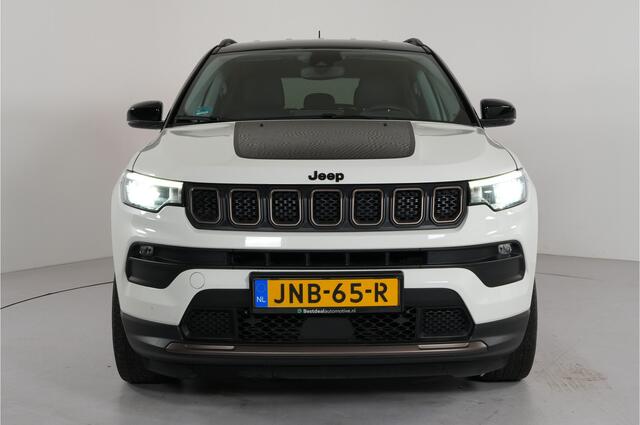 Jeep COMPASS 4xe 240 pk PHEV Upland | Stl. verw. | Camera | Carplay | Adaptieve Cruise | Lane assist | El. achterklep |
