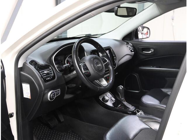 Jeep COMPASS 1.4 170PK MultiAir Opening Edition 4x4 | AUTOMAAT | AppleCarPlay/AndroidAuto | Cruise Control | Stoel/Stuurverwarming | Beats Audio | Keyless | Isofix | Privacy Glass | Parkeersensoren | Trekhaak |