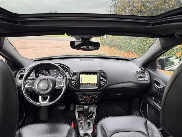Jeep COMPASS 1.3T S PANO/LEER/ACARPLAY/CAM/LED/TWOCOLOR EDITION