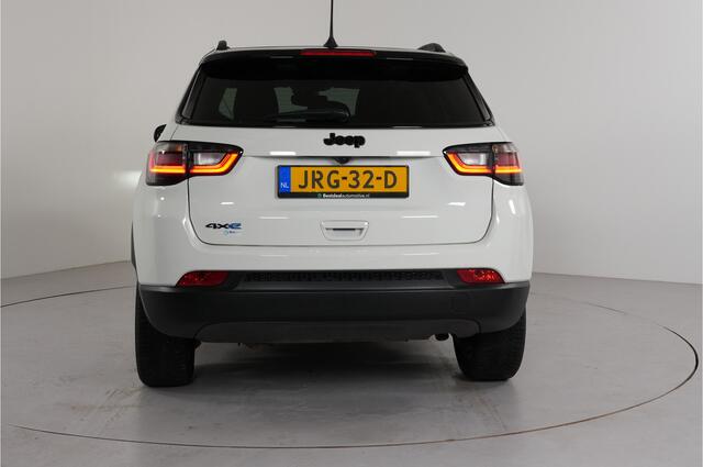 Jeep COMPASS 4xe 240 pk PHEV Upland | Stl. verw. | Camera | Carplay | Adaptieve Cruise | Lane assist | El. achterklep |