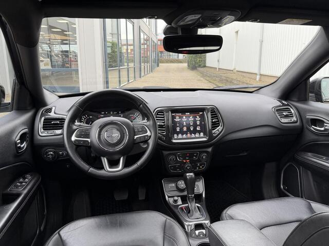 Jeep COMPASS 4xe 240pk Plug-in Hybrid Electric S | Pano-Dak/Leder/19-inch/Camera/Carplay/Navi