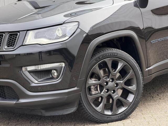 Jeep COMPASS 4xe 240pk Plug-in Hybrid Electric S | Pano-Dak/Leder/19-inch/Camera/Carplay/Navi