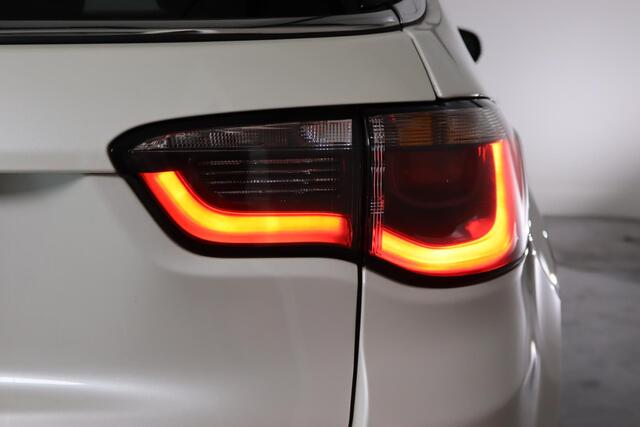 Jeep COMPASS 1.4 MultiAir Limited 4x4 Trekhaak, Stoel/Stuurverwarming, Apple CarPlay/Android Auto, Cruise Control