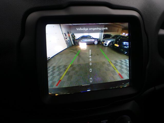 Jeep RENEGADE 1.3T 151pk Freedom Aut- Panoramadak, Stuur/Stoelverwarming, Leder Interieur, Ada Cruise, Xenon Led