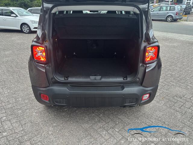 Jeep RENEGADE 1.4 MultiAir Night Eagle II Limited, clima, adapt. cruise, Apple Carplay, PDC, NL-dealerauto