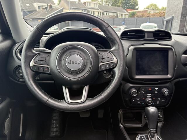 Jeep RENEGADE 1.3T Limited, pano, navi, leder, trekhaak