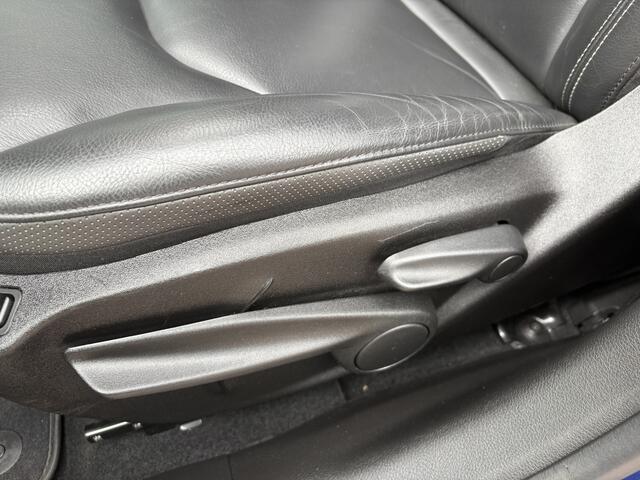 Jeep RENEGADE 1.3T Limited, pano, navi, leder, trekhaak