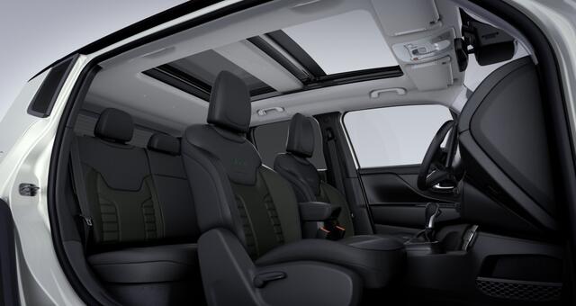 Jeep RENEGADE 1.5T e-Hybrid 130 PK North Star | Pano | Safety | Winter | 18"