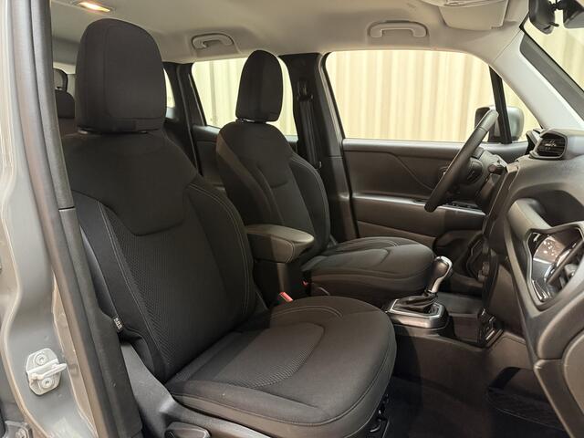 Jeep RENEGADE 4xe 190 Plug-in Hybrid Electric Limited *Carplay* Adaptive Cruise Control / Navigatie / 17'' LMV / ECC Clima