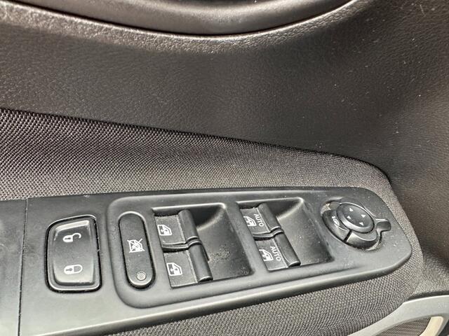 Jeep RENEGADE 1.4 Multi Air Longitude / Automaat