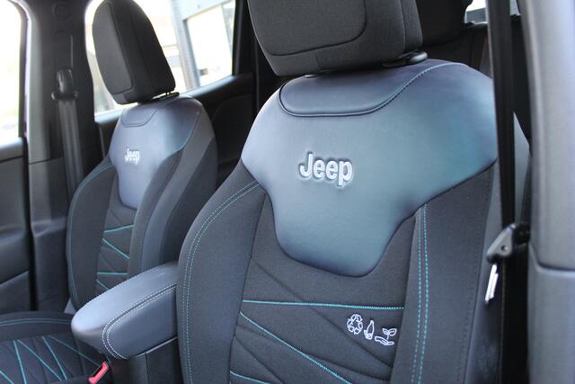 Jeep RENEGADE 4xe 240Pk Plug-in Hybrid Electric Limited