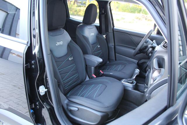 Jeep RENEGADE 4xe 240Pk Plug-in Hybrid Electric Limited