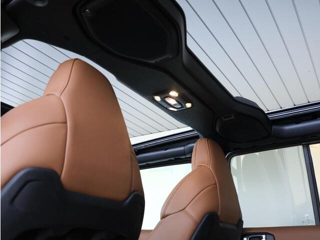 Jeep WRANGLER Brute Richmond 4xe 380 Sky Vieuw | Electric Treeplanken | Sun roof | 22 INCH |