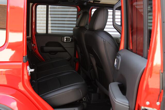 Jeep WRANGLER Unlimited 4xe 380 Overland I Aut. I Hybrid I Hardtop I Carplay I Leder I 120 km!