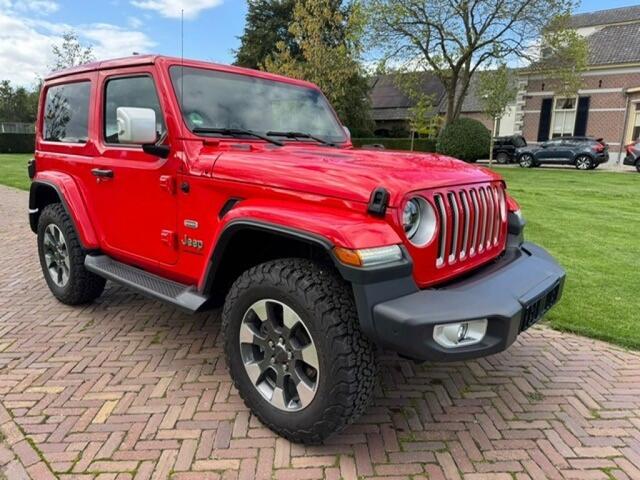 Jeep WRANGLER Unlimited Sahara 4WD LEDER LED