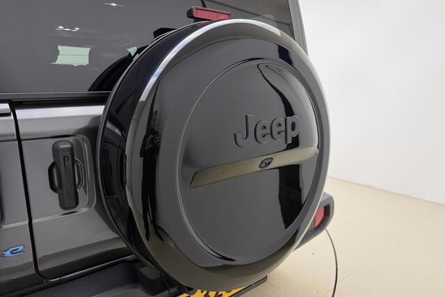 Jeep WRANGLER Unlimited 4xe 380 80th Anniversary Automaat |Front & rear camera | Adaptieve cruise control | Stoel & stuurverwarming | Lederen interieur | Navigatie | Climate control