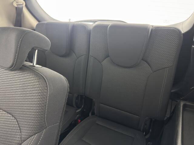 KIA CARENS 1.6 GDi First Edition [ 7-Pers. ] *NAVI-FULLMAP | COMFORT-SEATS | CAMERA | ECC | PDC | CRUISE | 17''ALU*