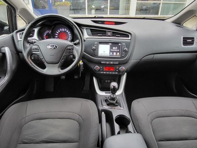 KIA CEE D cee'd Sportswagon 1.0 T-GDi 120 PK Edition, Clima, Carplay, Navi, Cruise, Rijklaar met beurt & garantie!