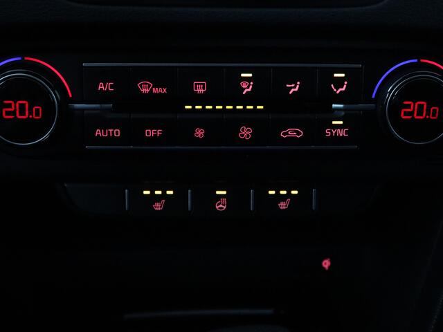 KIA CEE D Ceed Sportswagon 1.5 T-GDi GT-PlusLine | Panoramadak | 18 Inch Lichtmetalen velgen | Adaptive Cruise Control | NIEUW !! Uit voorraad leverbaar!