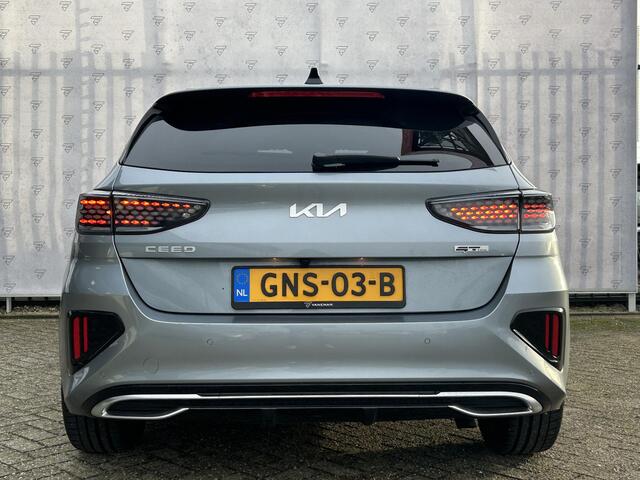 KIA CEE D Ceed 1.5 T-GDi GT-PlusLine Panoramadak | Camera | Navi | Stuur-/Stoelverwarming | Leder/Alcantara | 17" Velgen | Clima | Apple CarPlay/Android Auto | Key-Less | PDC | Cruise | LED |