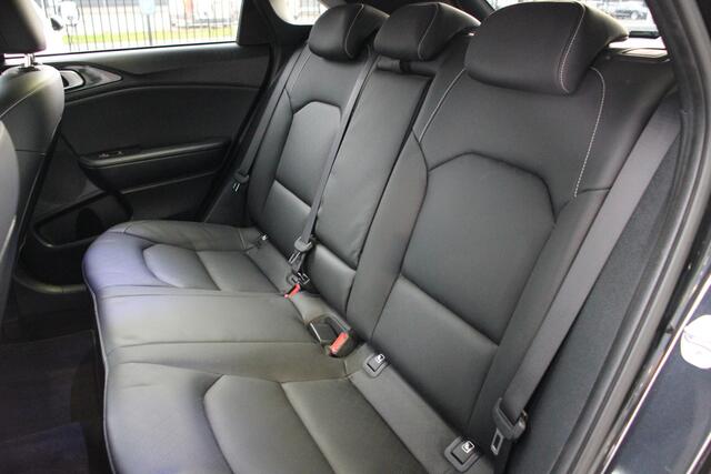 KIA CEE D Ceed 1.4 T-GDi ExecutiveLine | Schuidak | Camera | JBL |