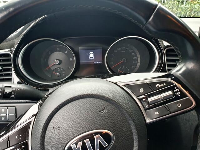 KIA CEE D Ceed 1.6 CRDi MHEV DynamicPlusLine Clima/Navi/PDC -B