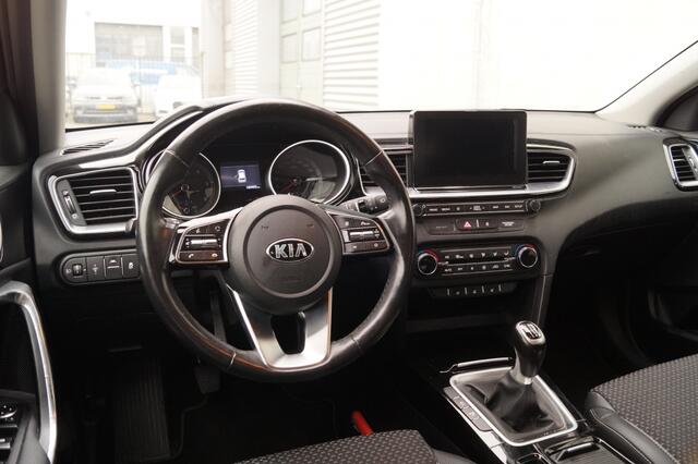 KIA CEE D SW 1.6 CRDi DynamicPlusline -NAVI-ECC-CAM-