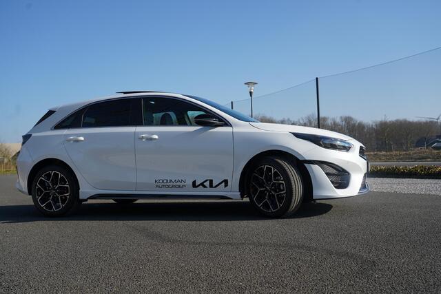 KIA CEE D Ceed 1.5 T-GDi GT-PlusLine Ruim ¤5300,- VOORDEEL!
