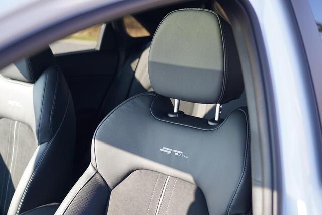 KIA CEE D Ceed 1.5 T-GDi GT-PlusLine Ruim ¤5300,- VOORDEEL!