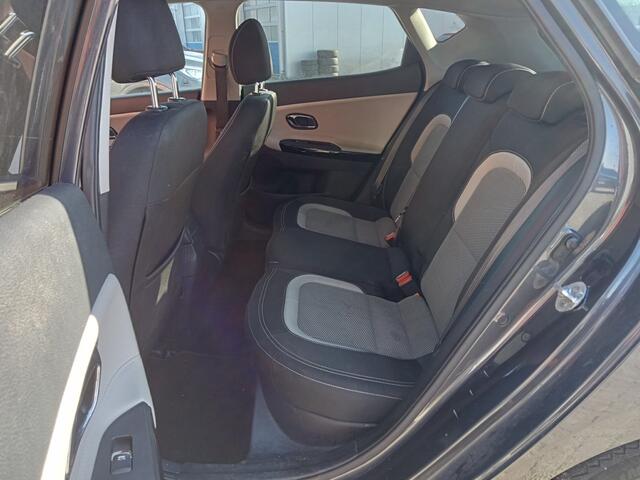 KIA CEE D cee'd 1.0 T-GDi DynamicLine | Nieuw Binnen! | Navi | Automatische Airco | Cruise