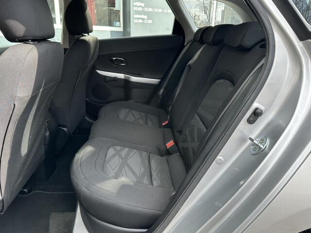 KIA CEE D 1.0 T-GDi First Ed. Navi Led Ecc Pdc Achteruitrijcamera