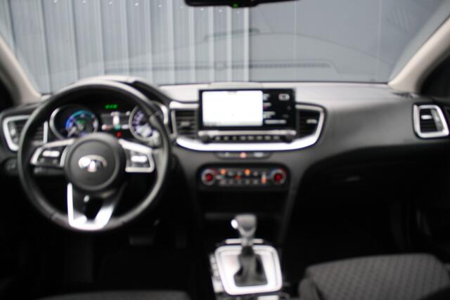 KIA CEE D Ceed Sportswagon 1.6 GDI PHEV HYBRID DynamicLine - NAVIGATIE - TREKHAAK - CAMERA - 1e EIGENAAR