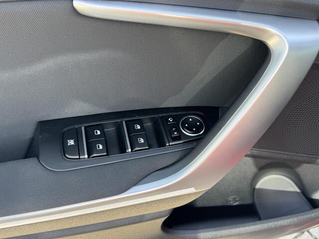 KIA CEE D Ceed Sportswagon 1.5 T-GDi DynamicLine | Bel voor exacte Kilometerstand |