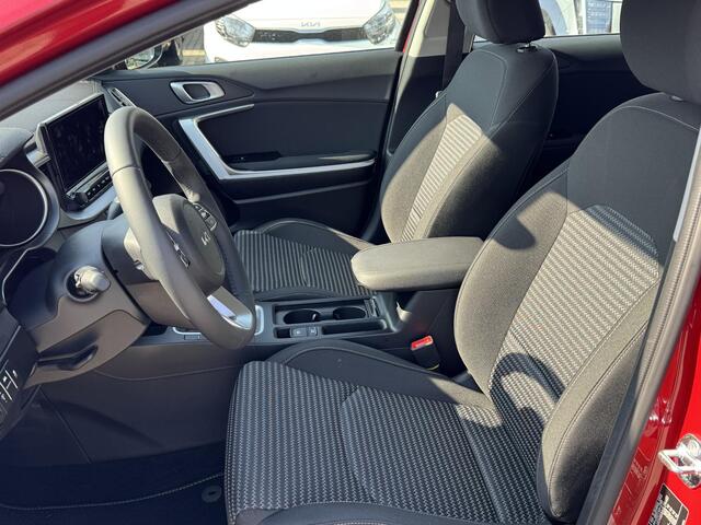 KIA CEE D Ceed Sportswagon 1.5 T-GDi DynamicLine | Bel voor exacte Kilometerstand |