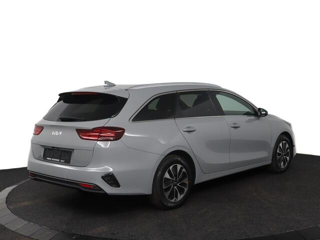 KIA CEE D Ceed Sportswagon 1.0 T-GDi MHEV Design Edition - ¤2.500 INRUILPREMIE - Apple Carplay/Android Auto - Elektrisch bedienbare achterklep - Navigatie - Direct leverbaar!