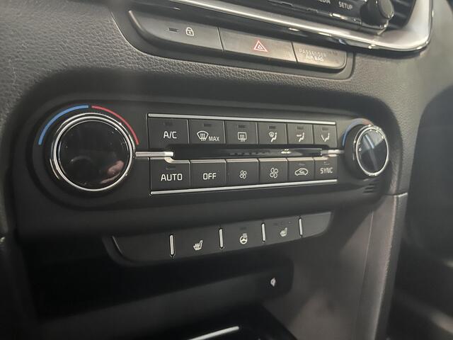 KIA CEE D Ceed Sportswagon 1.5 T-GDi DynamicPlusLine ACTIEPRIJS NU RIJKLAAR ¤ 35.900,-