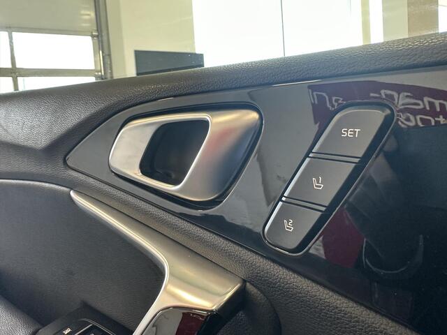 KIA CEE D Ceed 1.4 T-GDi ExecutiveLine met trekhaak!