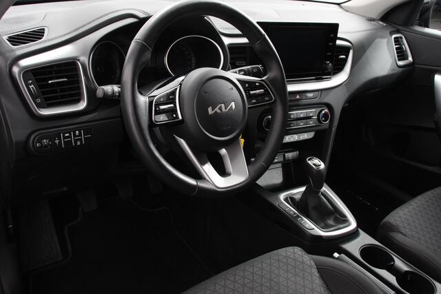 KIA CEE D Ceed 1.0 T-GDi Comfort | Navigatie | Apple Carplay/ Android Auto | Airco | Dab | Camera | Stoelverwarming | Lichtmetalen Velgen