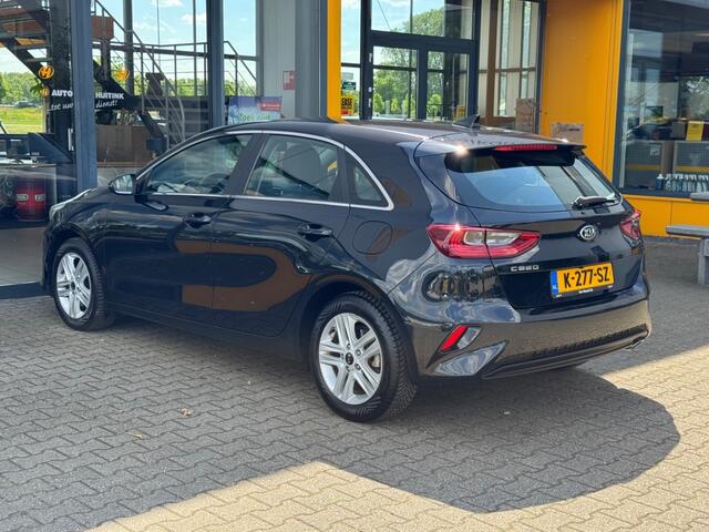 KIA CEE D 1.0 T-GDI DynamicLine - camera - navi - climate control