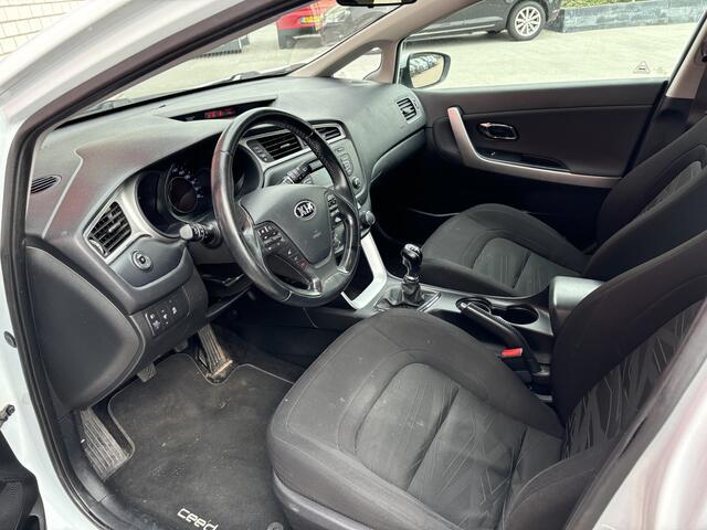 KIA CEE D cee'd Sportswagon 1.0 T-GDi ComfortLine AIRCO / CRUISE / BLUETOOTH / ELEK RAMEN / NL-AUTO